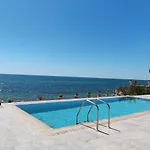 アパートホテル Sea Point La