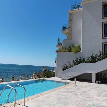 아파트호텔 Sea Point La 4*