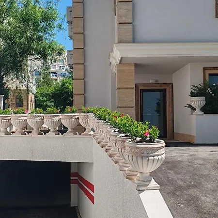 Sea Point La 4*