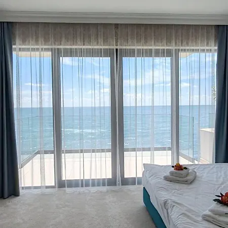 Sea Point La 4*
