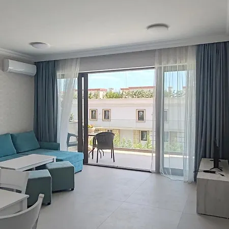 Hotel apartamentowy Sea Point La Złote Piaski