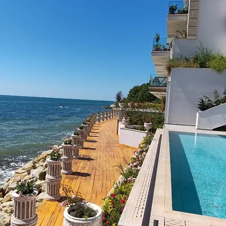 Sea Point La Hotel apartamentowy