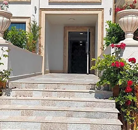 Sea Point La Apartmanhotel Aranyhomok