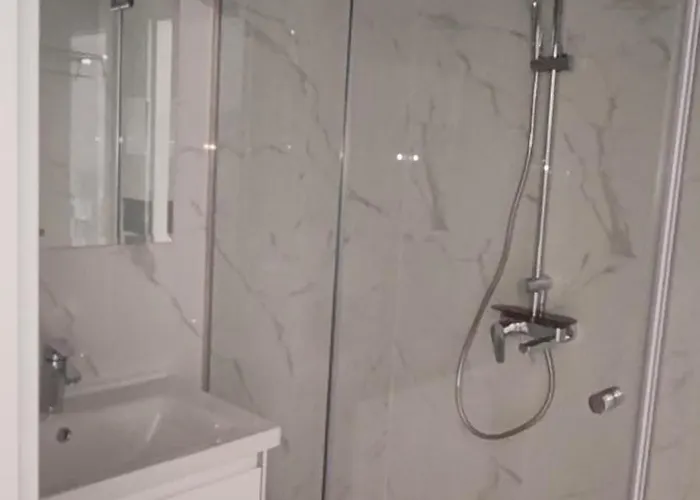 Sea Point La Apart-hotel 4*