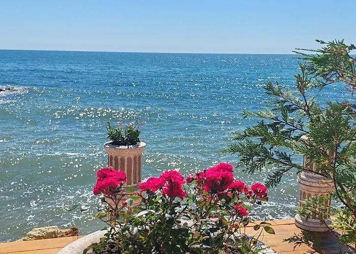 Apart-hotel Sea Point La 4*